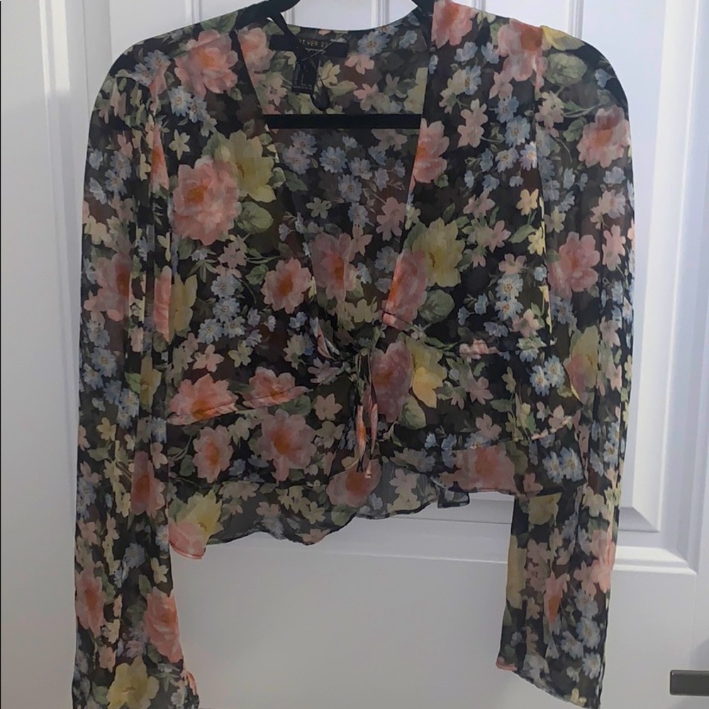 Deep v crop top